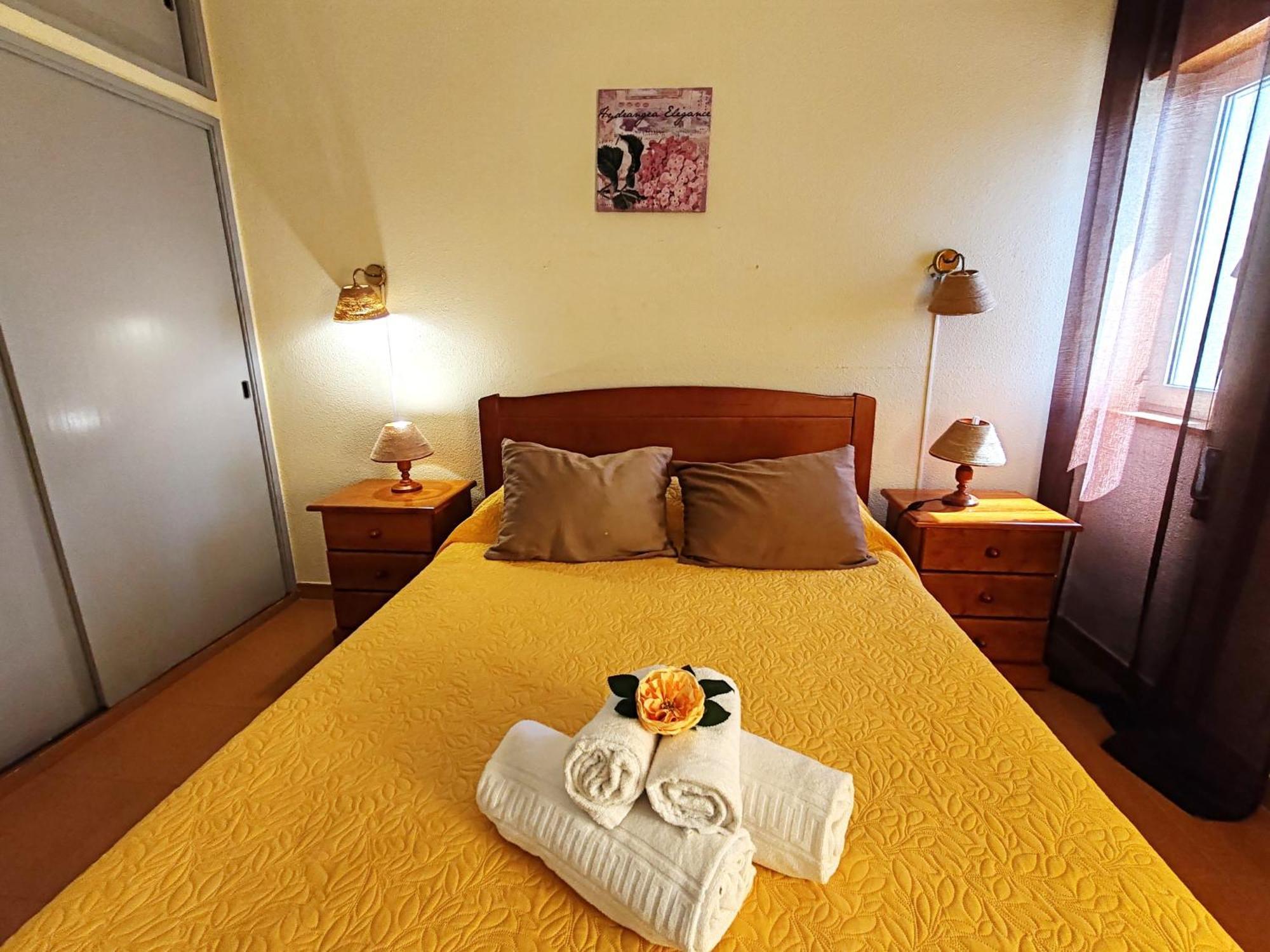 アルマカオ・デ・ペラ5D Marisol - Casas & Papeisアパートメント エクステリア 写真